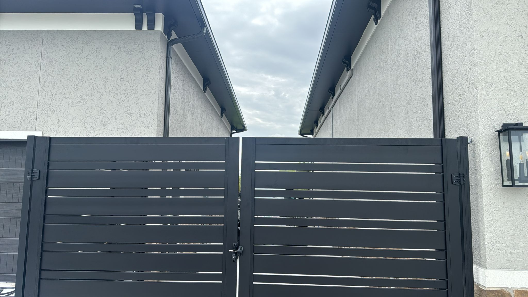 WPC Composite Fence Maintenance Guide in Pitts Road Estates, Fulshear TX - Image 5